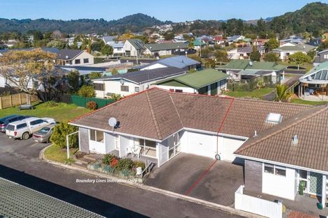 Photo of property in 4/4 Campbell Close, Whangamata, 3620