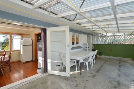 Photo of property in 18 Anzac Road, Morningside, Whangarei, 0110