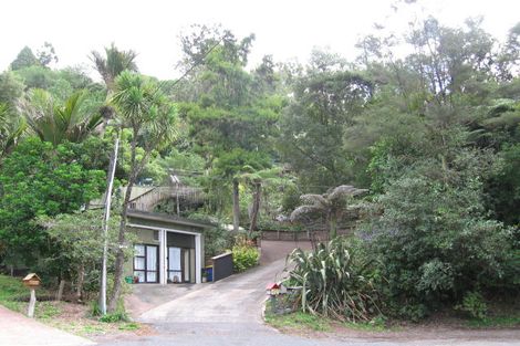 Photo of property in 40 Wood Bay Road, Titirangi, Auckland, 0604