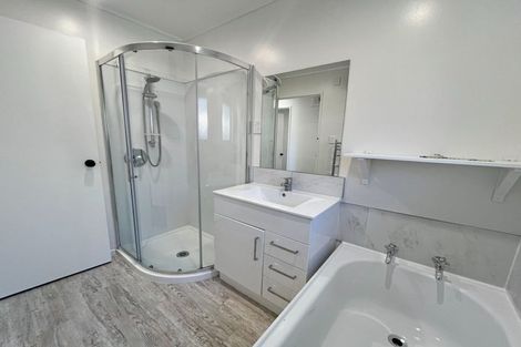 Photo of property in 1/23 Withells Road, Avonhead, Christchurch, 8042