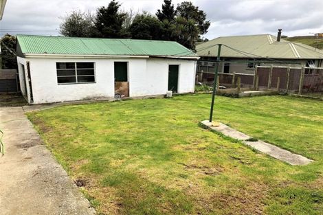 Photo of property in 50 Gormack Street, Balclutha, 9230