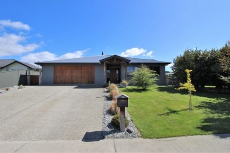 Photo of property in 42 Albert Drive, Clyde, 9330