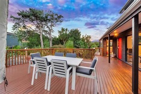 Photo of property in 62 Nigel Road, Browns Bay, Auckland, 0630