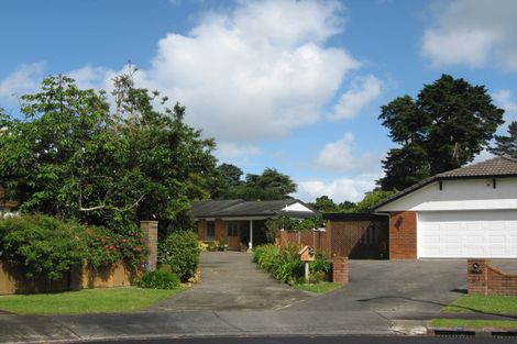 Photo of property in 23 Perotti Place, Conifer Grove, Takanini, 2112