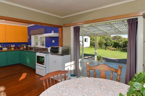 Photo of property in 18 Anzac Road, Morningside, Whangarei, 0110