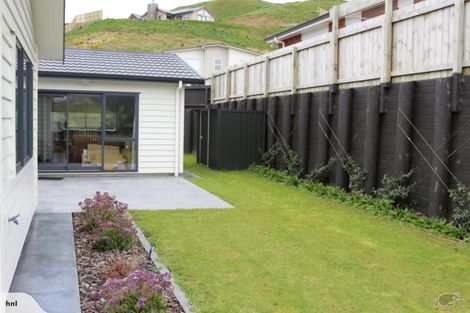 Photo of property in 10 Bickerton Rise, Churton Park, Wellington, 6037