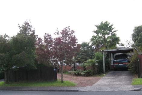 Photo of property in 2/2 Alma Street, Te Atatu South, Auckland, 0610
