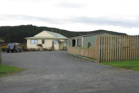 Photo of property in 27 Hurst Street, Kaitangata, 9210