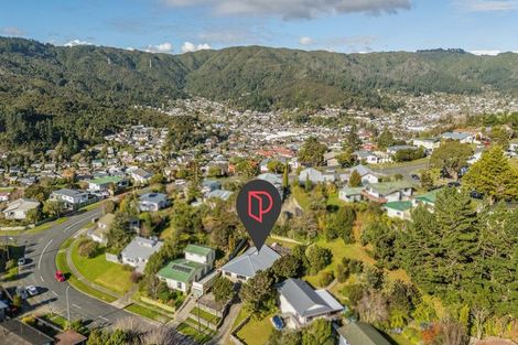 Photo of property in 110 Holborn Drive, Stokes Valley, Lower Hutt, 5019