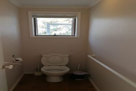 Photo of property in 9/26a Sunnynook Road, Sunnynook, Auckland, 0620