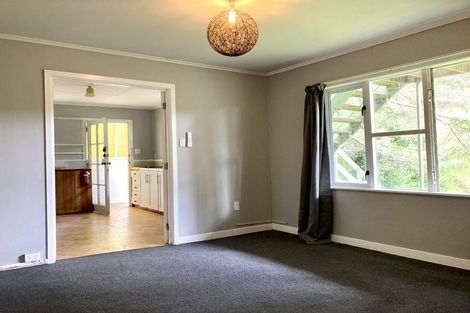 Photo of property in 23 Titirangi Road, New Lynn, Auckland, 0600