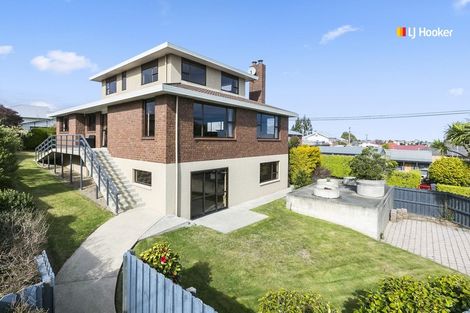 Photo of property in 255 Kenmure Road, Kenmure, Dunedin, 9011