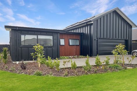Photo of property in 121 Georgina Street, Marshland, Christchurch, 8083