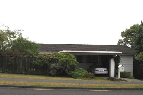Photo of property in 39 Sartors Avenue, Northcross, Auckland, 0630