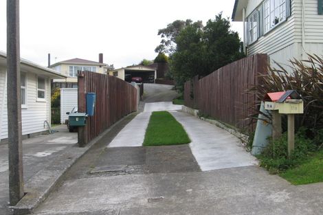 Photo of property in 11 Lomita Road, Johnsonville, Wellington, 6037