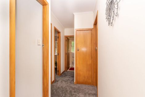 Photo of property in 3/16 Redwood Avenue, Tawa, Wellington, 5028