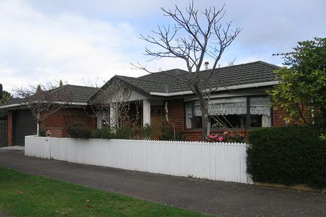 Photo of property in 96 Russell Street, Palmerston North, 4414