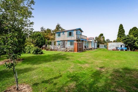 Photo of property in 100 Conway Road, Eltham, 4322