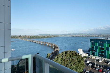 Photo of property in 12/72a Devonport Road, Tauranga, 3110