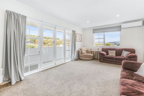 Photo of property in 3 Findhorn Place, Papakowhai, Porirua, 5024