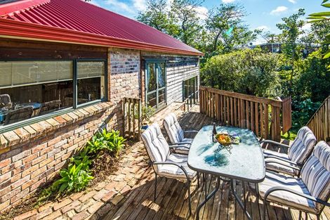 Photo of property in 2/20 Hutchinsons Road, Bucklands Beach, Auckland, 2014