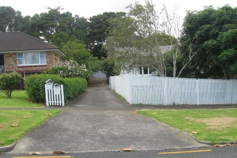 Photo of property in 15 Symonds Street, Onehunga, Auckland, 1061