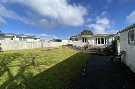 Photo of property in 25 Romney Place, Manurewa, Auckland, 2102
