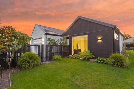 Photo of property in 114 Prestons Park Drive, Marshland, Christchurch, 8083