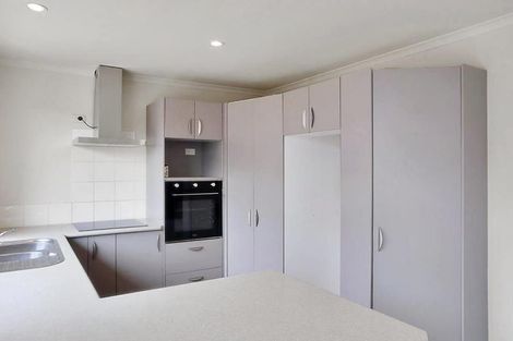 Photo of property in 16 Te Manatu Drive, Huntington, Hamilton, 3210