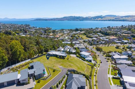 Photo of property in 11 Azalea Lane, Waipahihi, Taupo, 3330