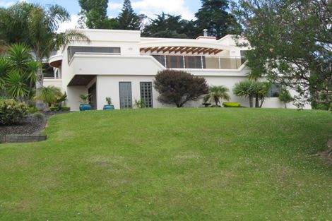 Photo of property in 53 De Luen Avenue, Tindalls Beach, Whangaparaoa, 0930