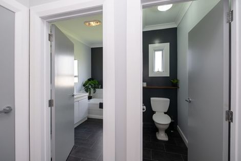 Photo of property in 77 Celia Street, Stratford, 4332