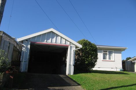 Photo of property in 40 Allen Terrace, Tawa, Wellington, 5028