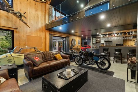 Photo of property in 8 Pendeen Crescent, Jacks Point, Queenstown, 9371