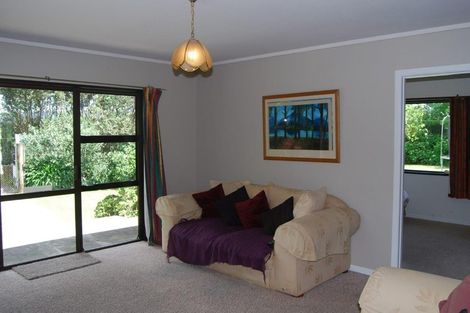 Photo of property in 2727 State Highway 1, Ruakaka, Whangarei, 0171