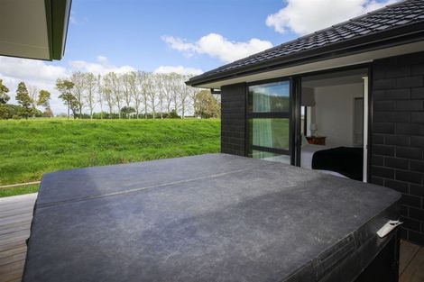 Photo of property in 8 Waimarie Way, Thames, 3500