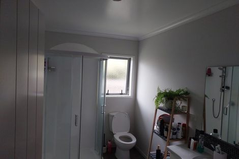 Photo of property in 122b Clevedon Road, Papakura, 2110