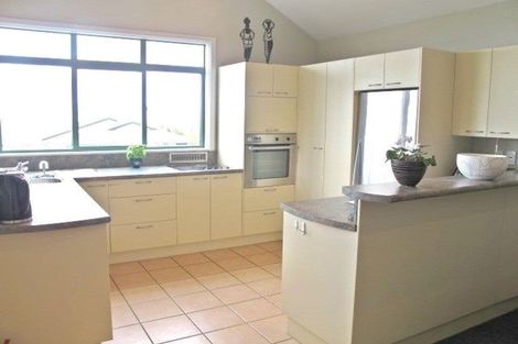 Photo of property in 141b Moncks Spur Road, Redcliffs, Christchurch, 8081