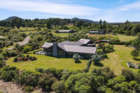 Photo of property in 36 Lacebark Drive, Kinloch, Taupo, 3377