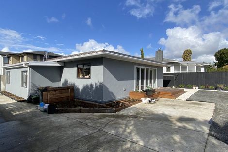 Photo of property in 14 Evans Road, Weymouth, Auckland, 2103