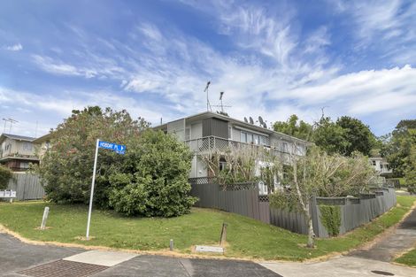 Photo of property in 2/56 Gowing Drive, Meadowbank, Auckland, 1072