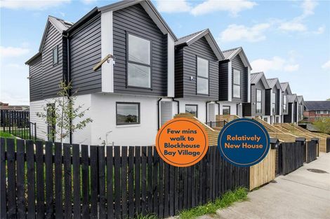 Photo of property in 1/2 Windermere Crescent, Blockhouse Bay, Auckland, 0600