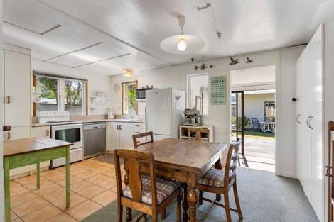 Photo of property in 106b Beverley Terrace, Whangamata, 3620