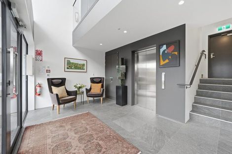 Photo of property in 2/30 Peterborough Street, Christchurch Central, Christchurch, 8013