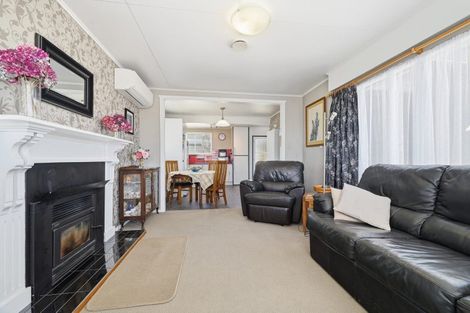 Photo of property in 17 Jameson Avenue, Fenton Park, Rotorua, 3010