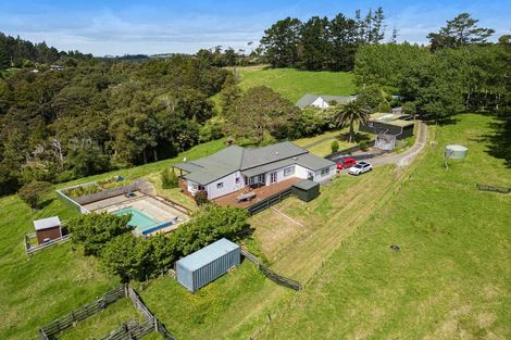 Photo of property in 245 Anderson Road, Helensville, 0875