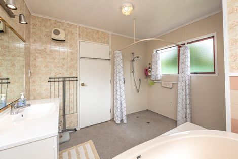 Photo of property in 43 Quick Avenue, Aramoho, Whanganui, 4500