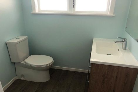 Photo of property in 380 George Street, Stokes Valley, Lower Hutt, 5019