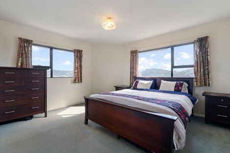 Photo of property in 60 Molyneux Close, Whitby, Porirua, 5024