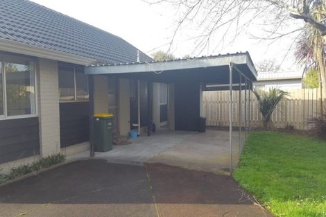 Photo of property in 2/19 Beaumaris Way, Conifer Grove, Takanini, 2112